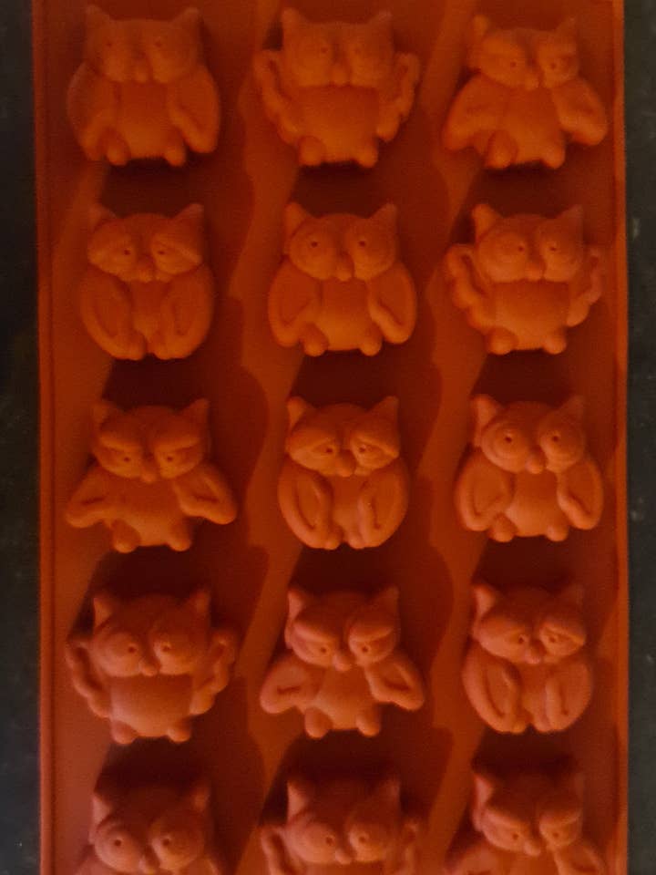 Small owl mould for wholesale by Simply Melt Supplies