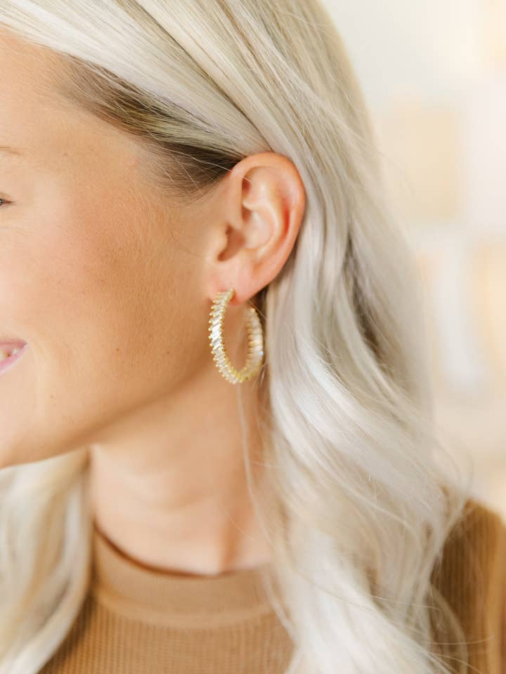 Pretty Girl hoepels voor wholesale door Taylor Shaye Designs