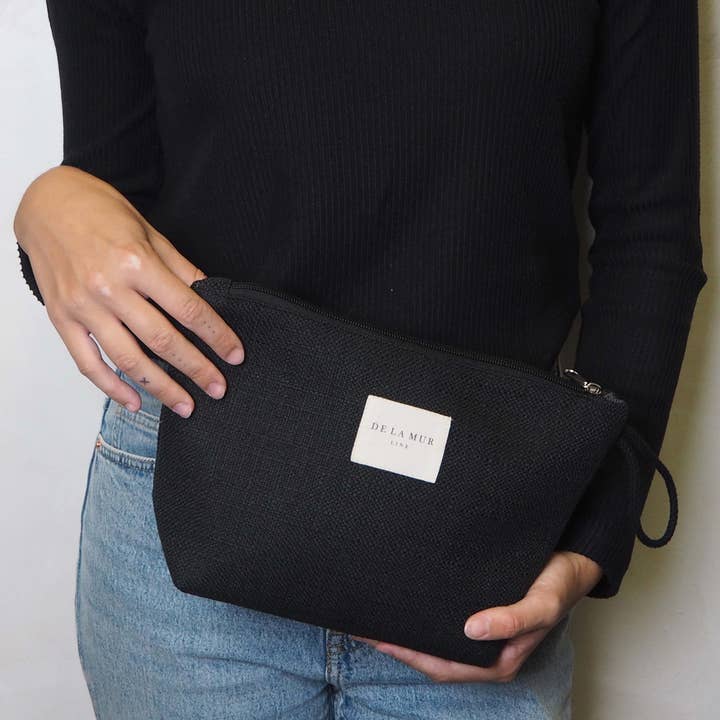 Mad toilet bag for wholesale by De La Mur