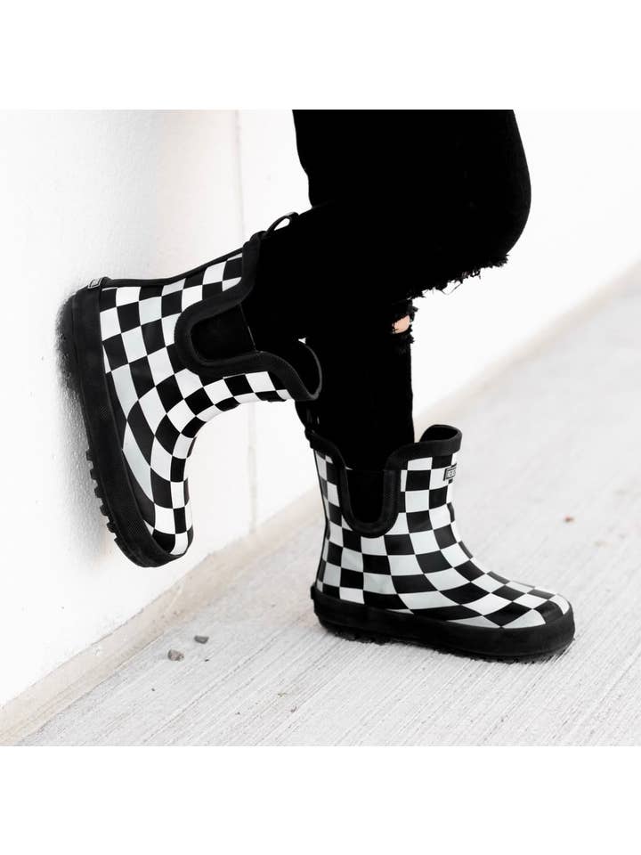 Venezia Stivali Midi Holstyn a Venezia in vendita all'ingrosso su Faire1