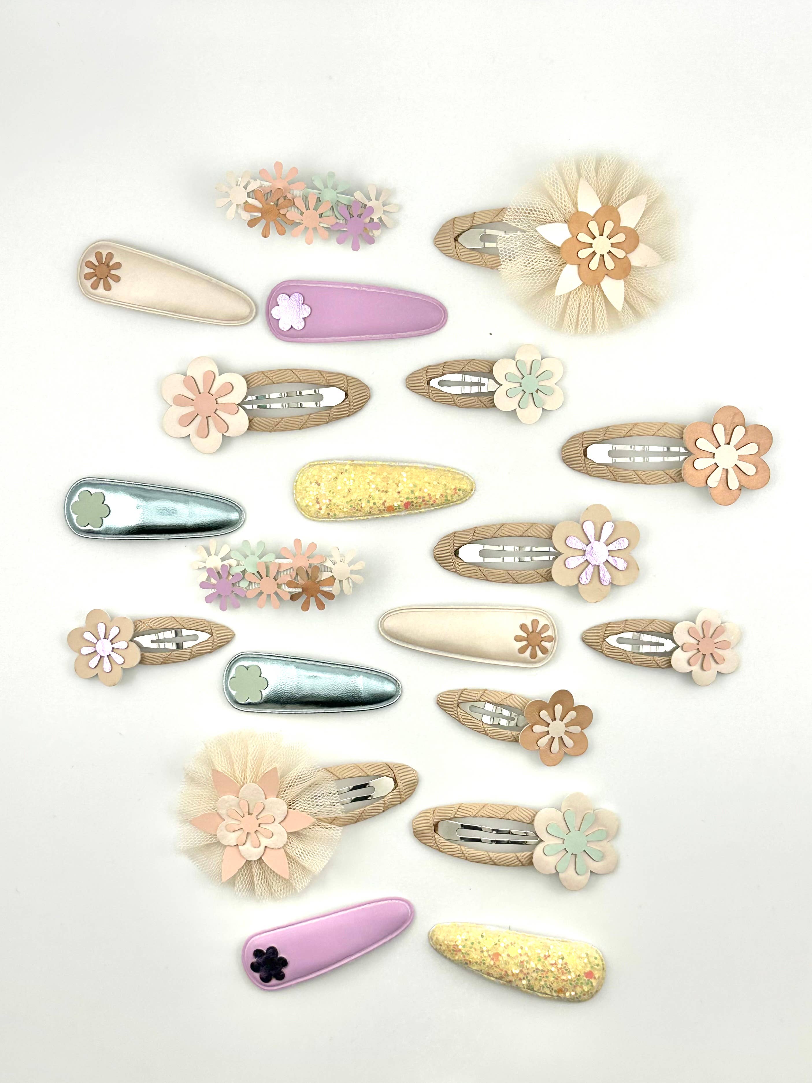 Bluebell Petite - Wholesale Hair Clip - Kids - Cream Glitter Click Clacks7