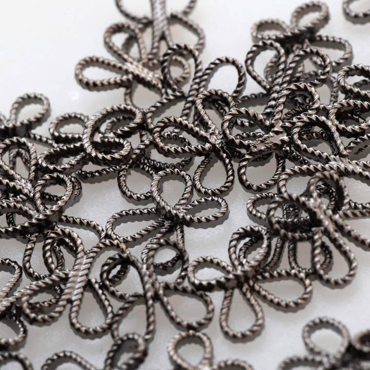 Continental Beads - Wholesale Individual charm/pendant - Filigree Flower Connector - Measure 9mm - Available in Multiple Colors - Sold Individually - CON10205