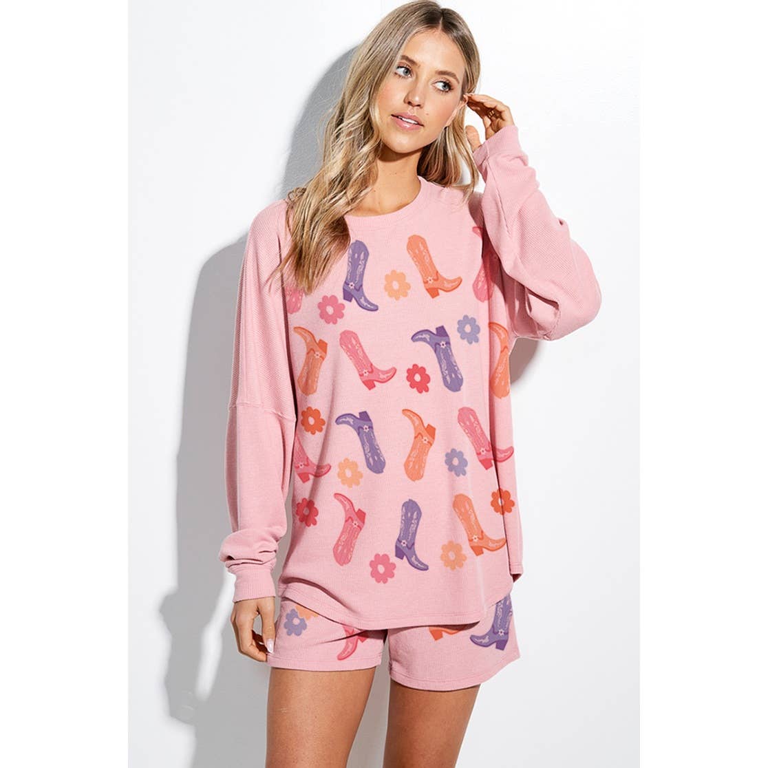 Phil Love – wholesale Lounge set – Women's – Cowgirl boots print lounge short pants set 19