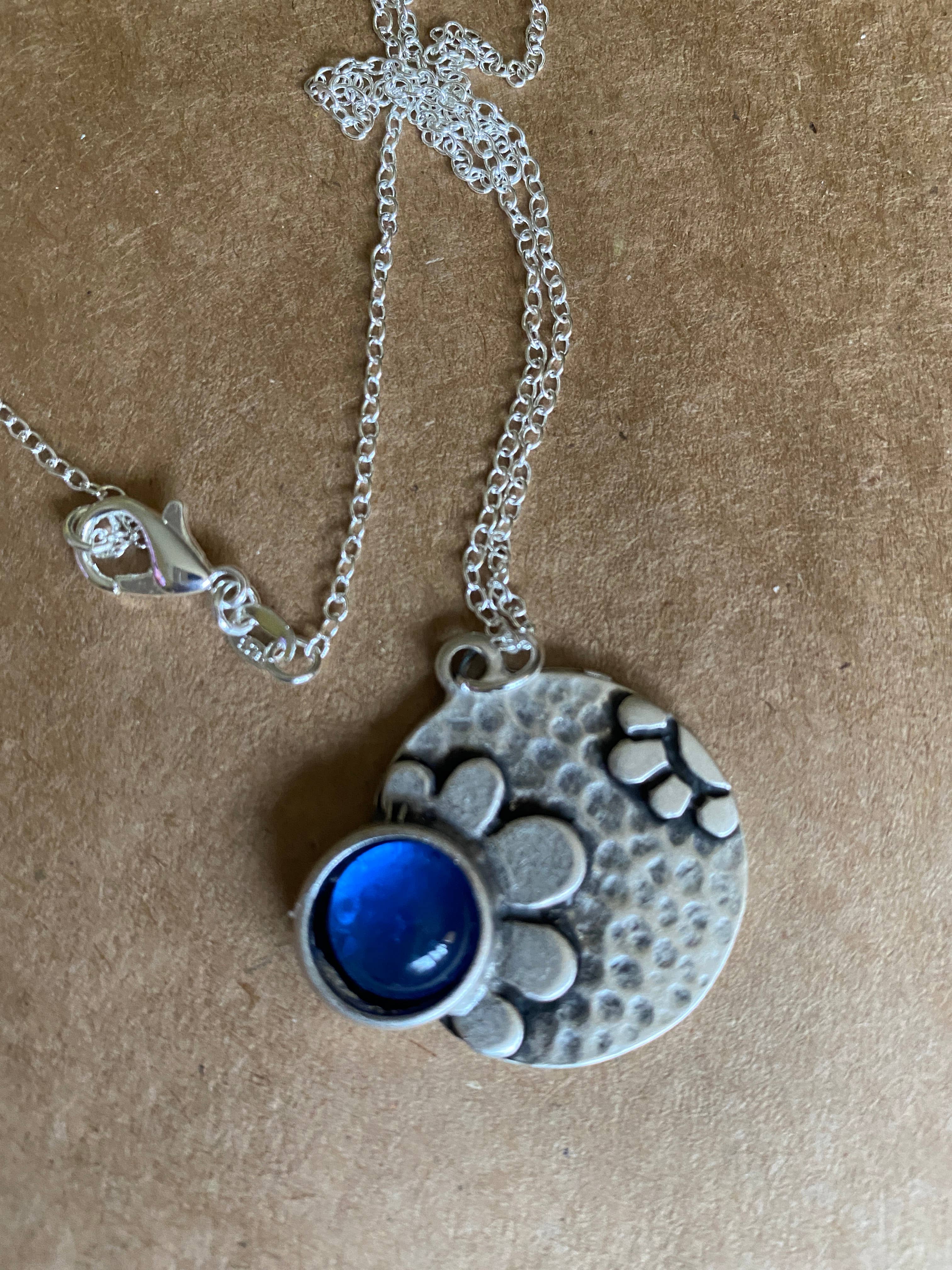 Peppermint Charms - Wholesale Pendant/Charm Necklace - Cobalt Blue Depression Glass daisy pendant necklace sterling0