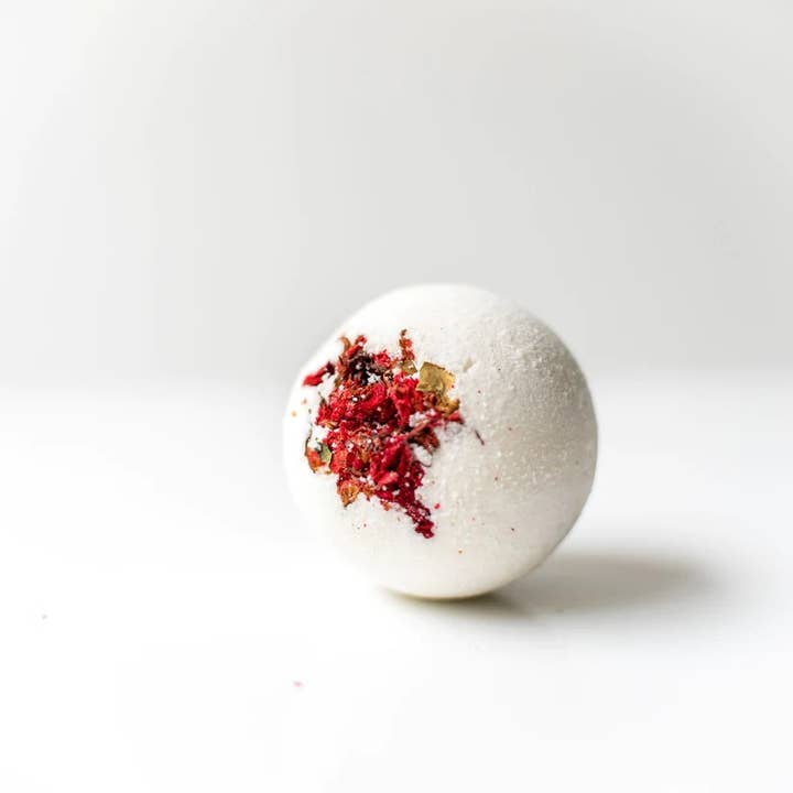 Summer Memories Cocoa Butter + Milk Bath Bomb for wholesale by The Willow Tree Co
