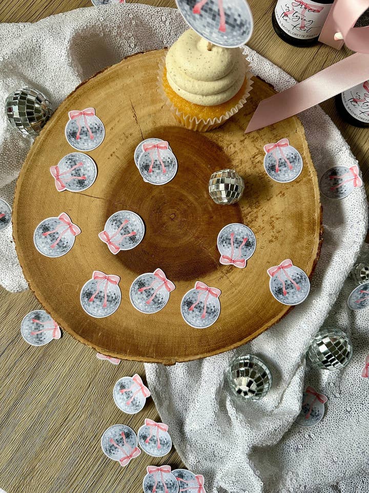 30 PEZZI DI CONFETTI A FORMA DI PALLA DA DISCOTECA per la vendita all'ingrosso da parte di The Haus of Holly