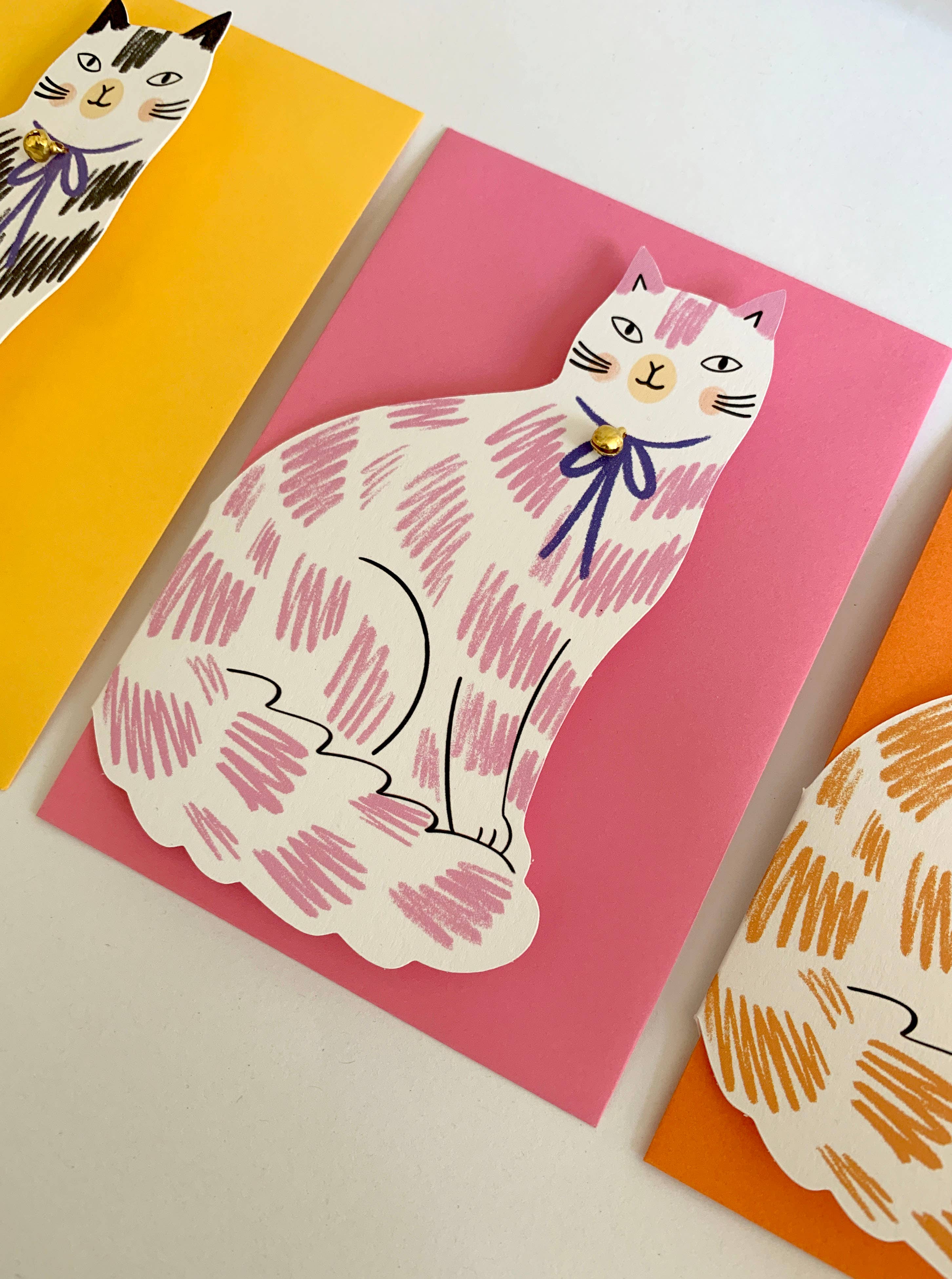 Kitty Kenda Papergoods - Wholesale Everyday Greeting Card - Sitting Kitty Shaped Greeting Card Loveheart3