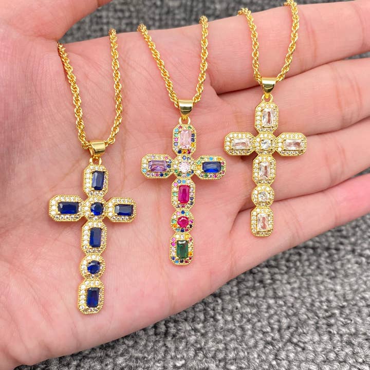 Mio Queena - Wholesale Pendant/charm necklace - Sparkling CZ/Rhinestone Cross Charm 18K Gold Plated Necklace3