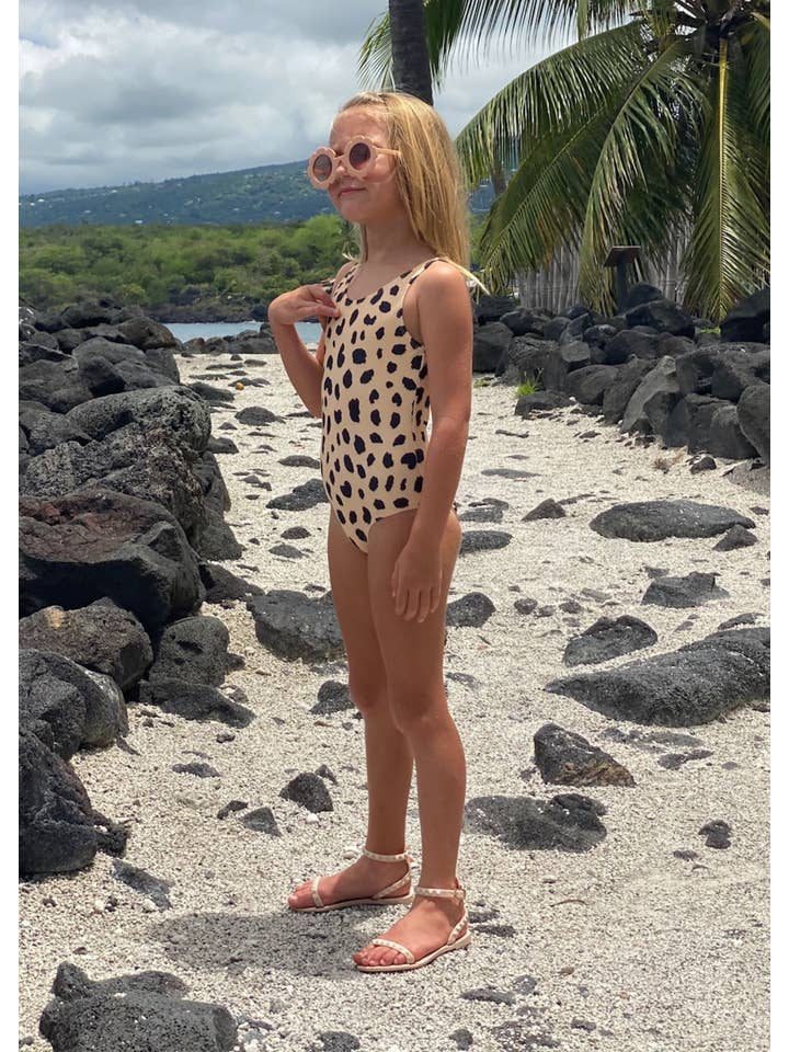 Shoes By Alexandria Brandao – Großhandel Sandalen – Kinder – Aria Nude Beige Jelly Kinder-Sandalen für Mädchen5