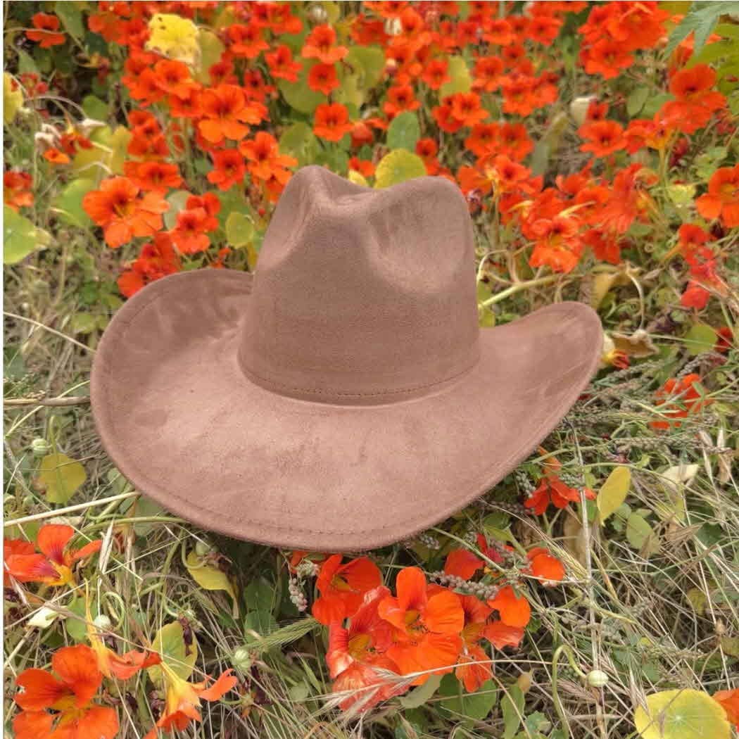 Queens INC – wholesale Cowboy Hat – Women’s – Best seller !!  Fashion Vegan suede  cowboy hat 19