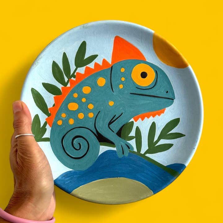 Thetis Art Studio - Vente Assiettes/plats/bols de décoration - L'assiette en céramique Caméléon0