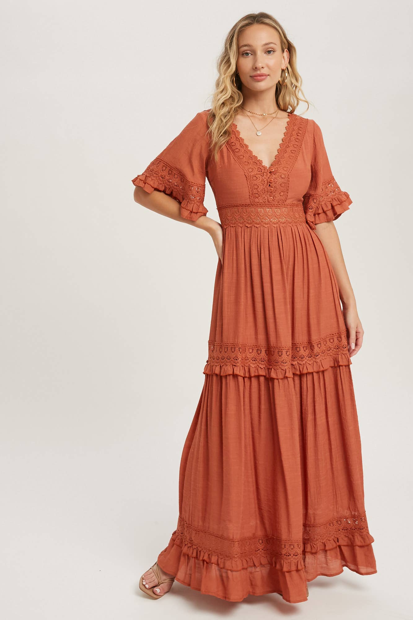 Bluivy – Großhandel Kleid – Damen – Maxikleid mit V-Ausschnitt und Spitzenbesatz39