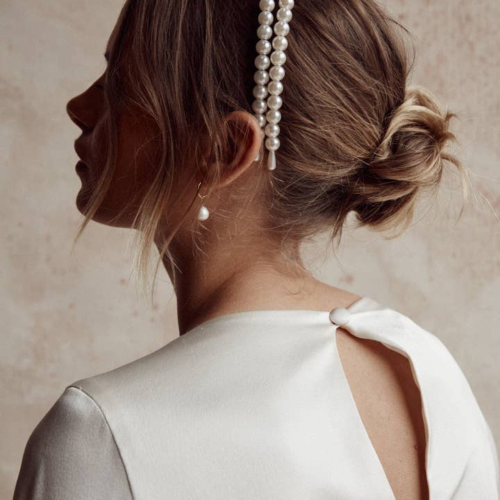 Dove Grey Accessories - Wholesale Dangle earrings - AMALA EARRINGS1