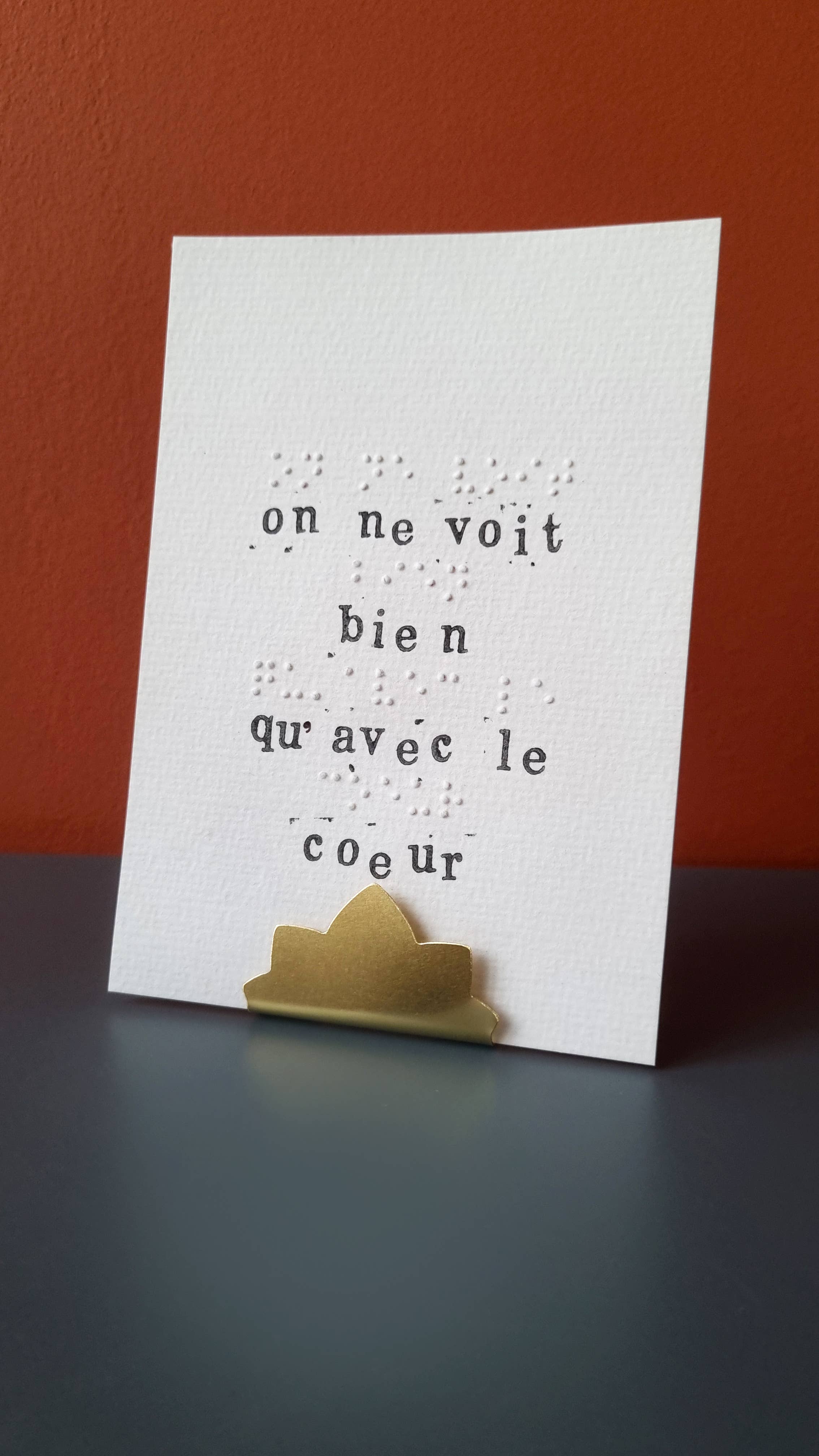 Delphine Plisson – wholesale Place card / place holder – Brass card holder or photo holder3