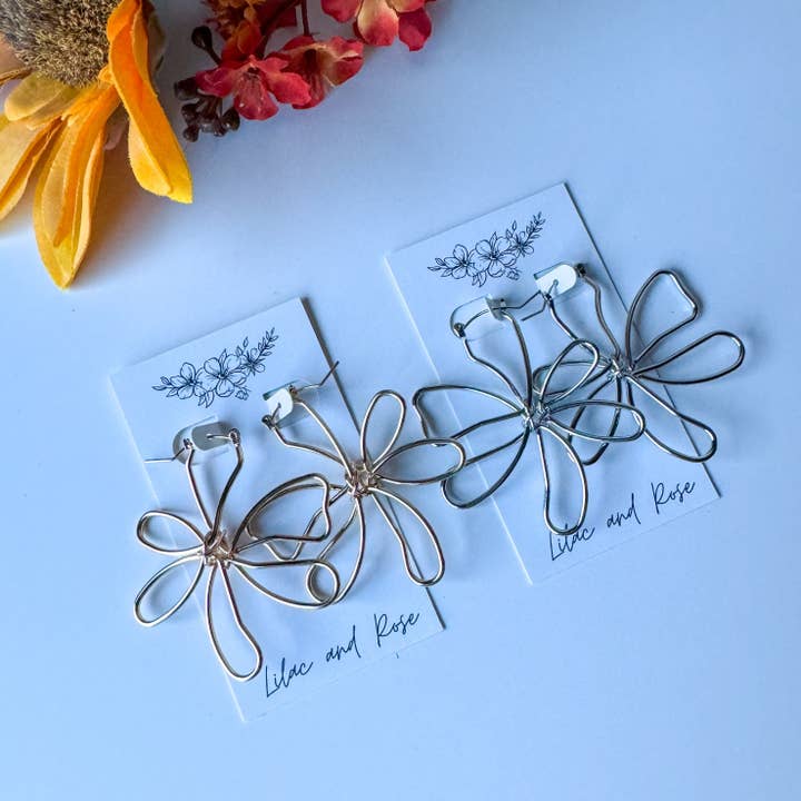 ✅ Abstract Wired Flower Earrings – Lightweight Artistic Blooms for wholesale by Lilac and Rose