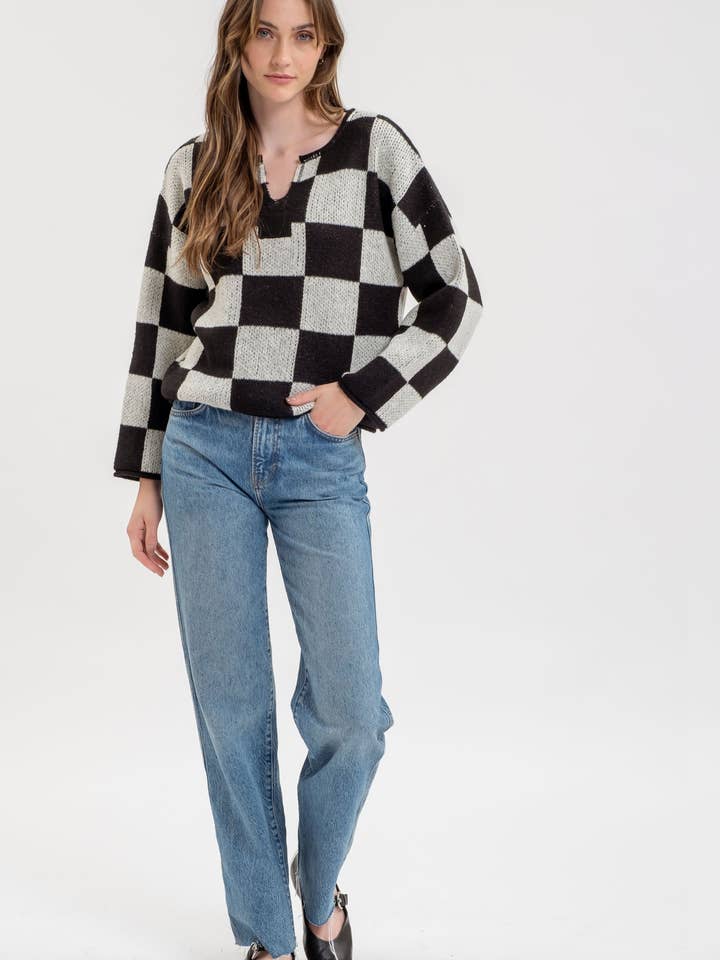 Blu Pepper - Wholesale Knit Sweater - Women's - CHECKERED SPLIT NECK LONG SLEEVE KNIT SWEATER
