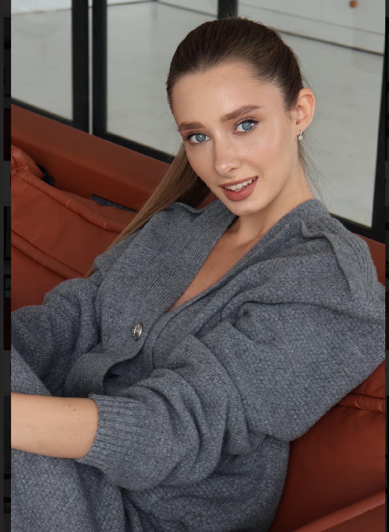 Aina Gasse - Wholesale Lounge Set - Women's - Helen Sweater & Pant Set6