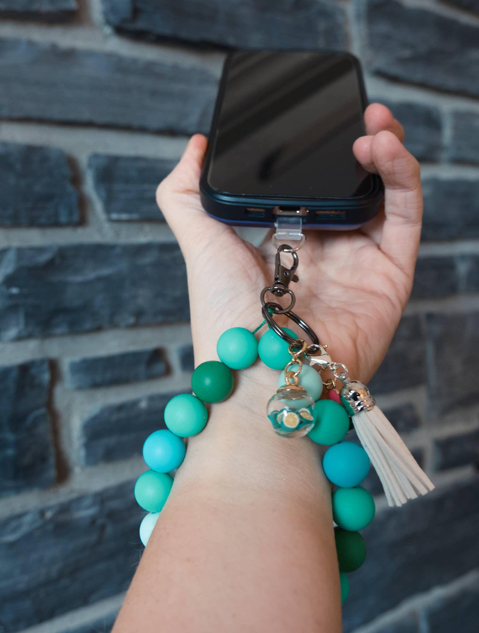 Daisy Chains Phone Charms - Wholesale Phonecase Strap - Silicone Bead Phone Charm Wristlet: Solid Colors2