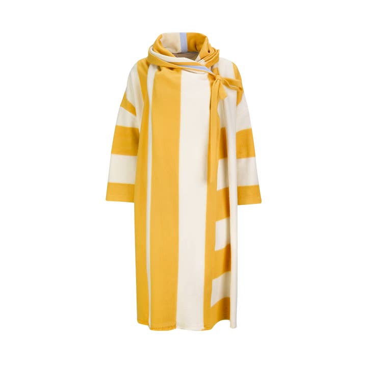 Believe Coat for wholesale by Katty Xiomara