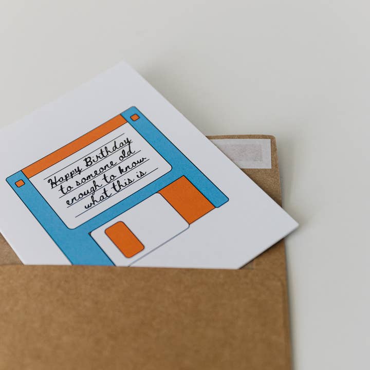 Marigold Press – Engroshandel Fødselsdagskort – Sjove 90'er Retro Fødselsdagskort - Floppy Disk1