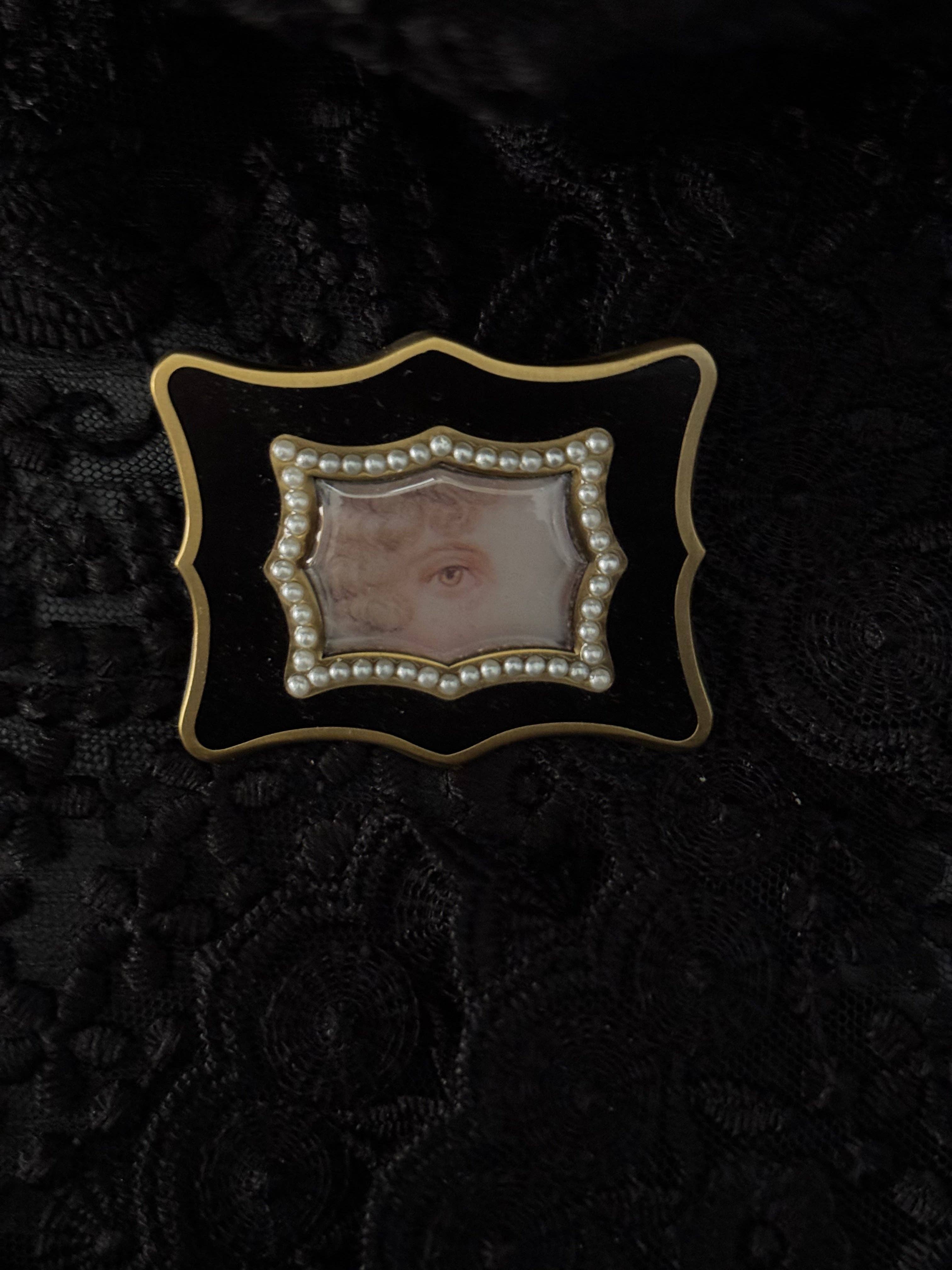 Seance – wholesale Brosch – Älskarens öga brosch - Dorian7