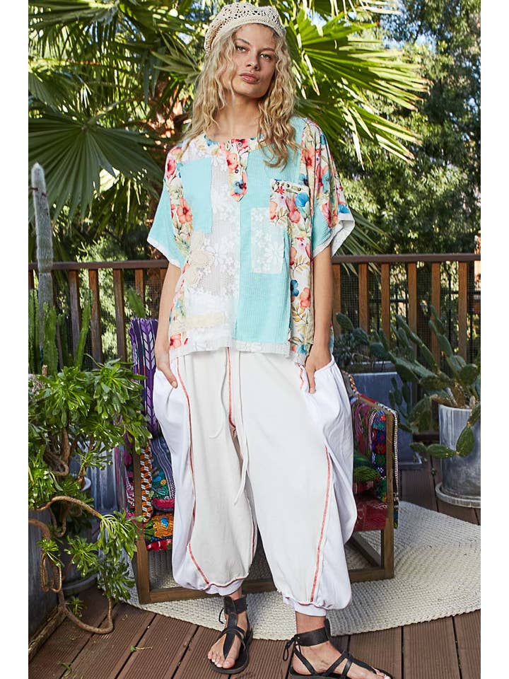 Pol Clothing - Wholesale Knit Top - Women's - Round neck short sleeve floral knit rib top SALE