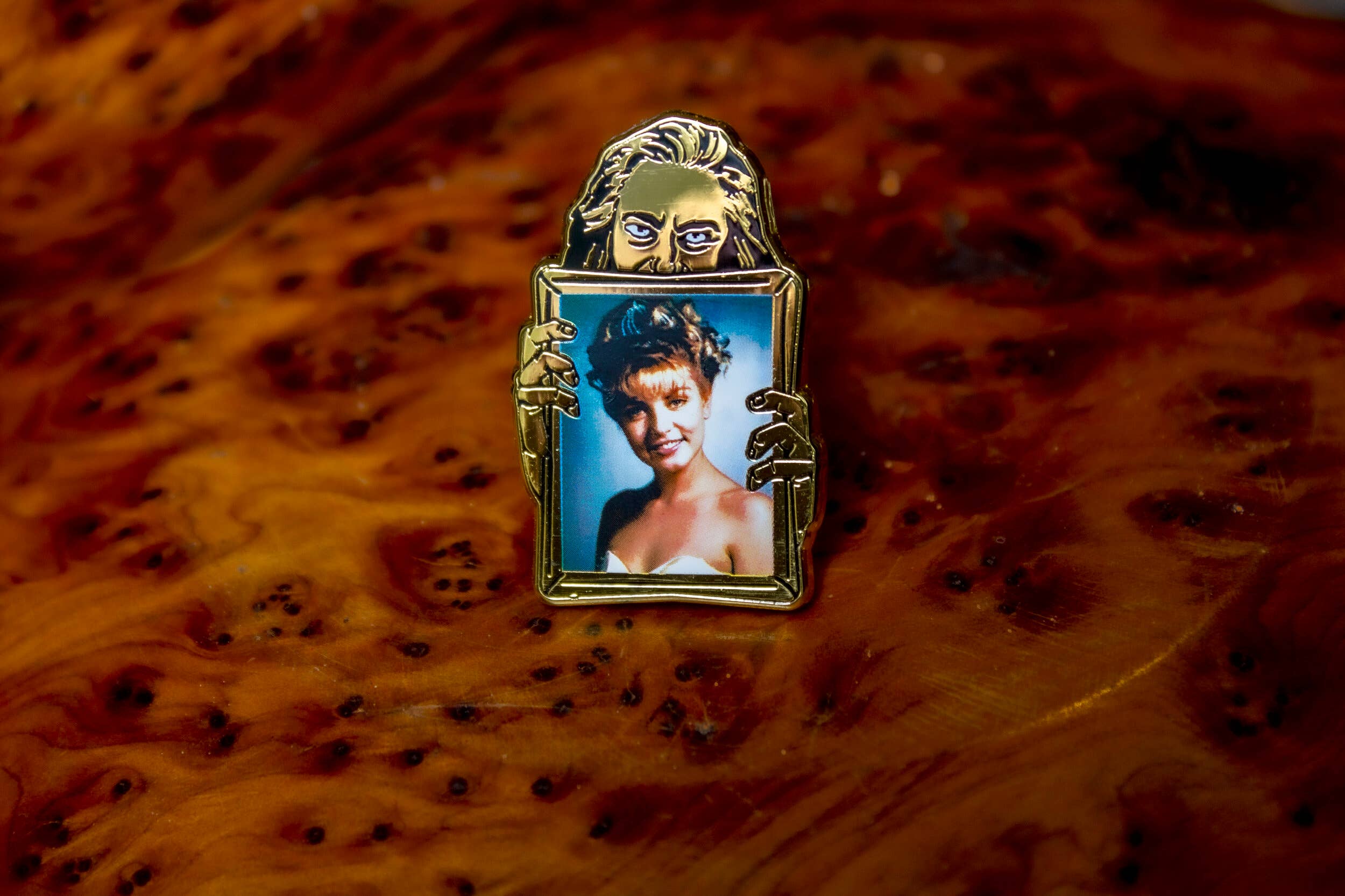 Mink - Wholesale Lapel Pin/Button - 25 Years: the Twin Peaks pin3