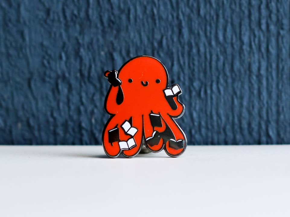 Craftedvan - Wholesale Lapel Pin/Button - Octopus Reading Books - Enamel Pins1