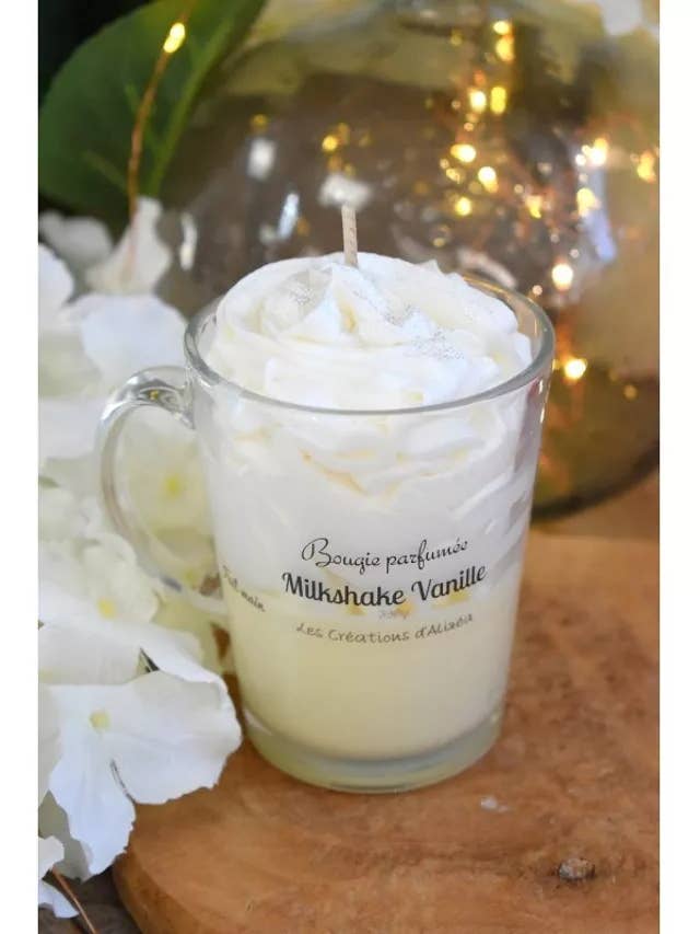 Candela tazza 230 gr Vaniglia per la vendita all'ingrosso da parte di LES CREATIONS D'ALIZEA