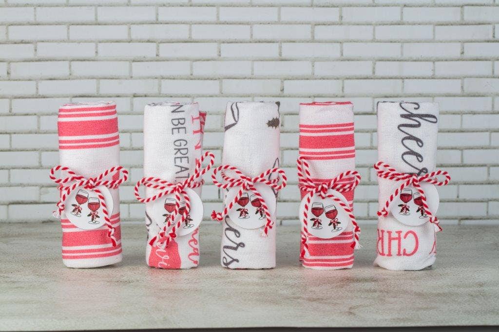 Duke Imports - Venta al por mayor Paños de cocina - Exhibidor Variado de Toallas de Diseñador "Merry Vino"3