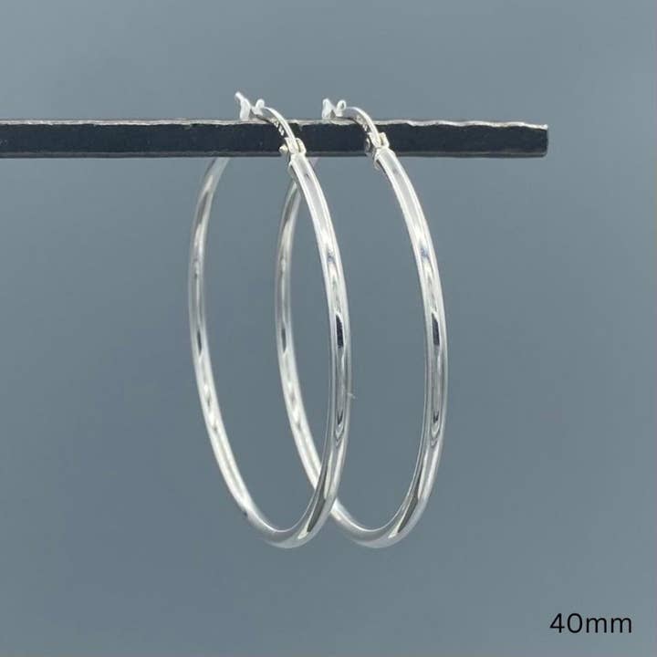 Something Silver - Vendita all'ingrosso Orecchini a cerchio - Orecchini a cerchio con chiusura francese in argento sterling da 2 mm6