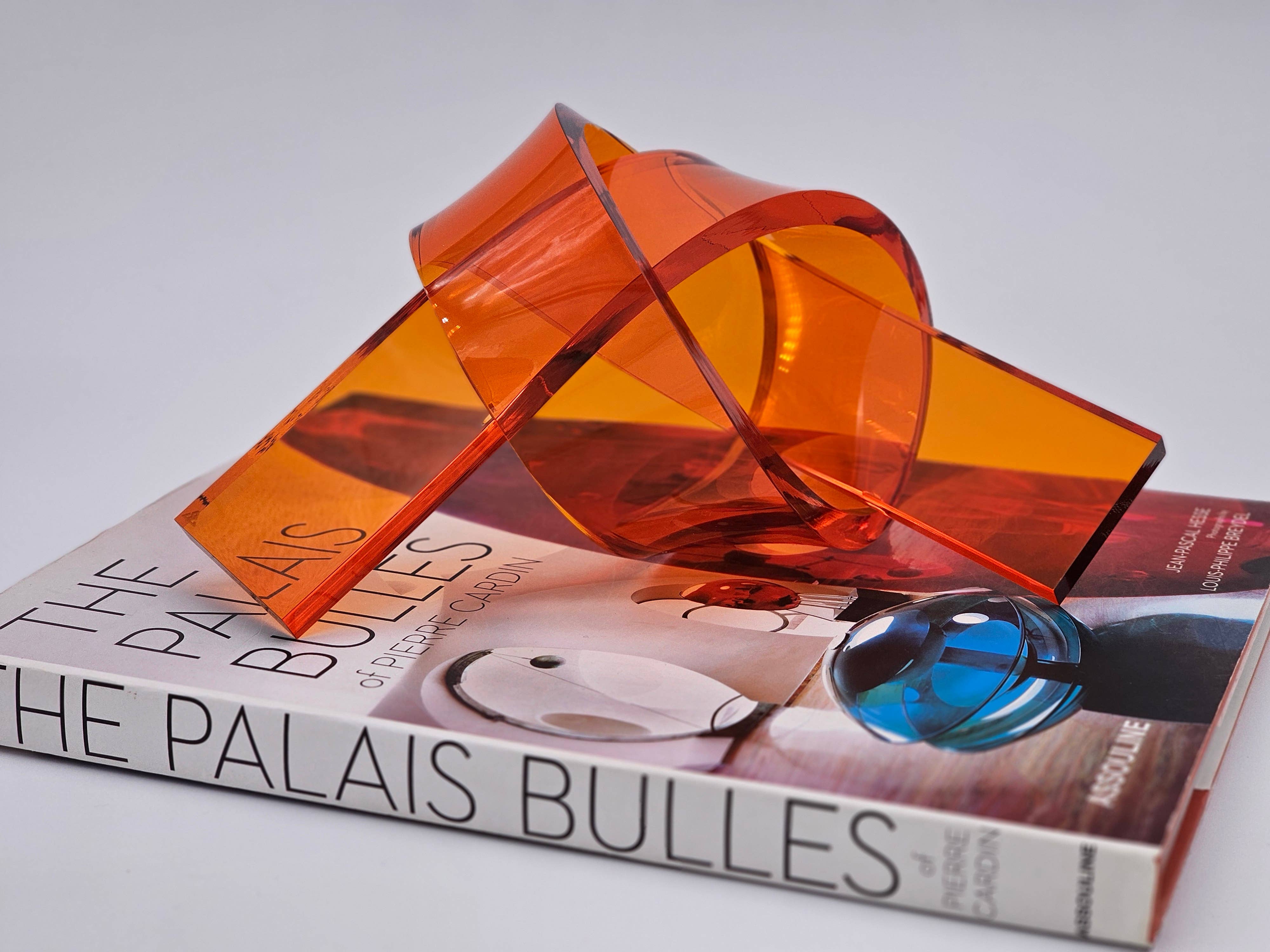 Somar Creations - Wholesale Decorative Tabletop Object - Acrylic Large Love Knot 7