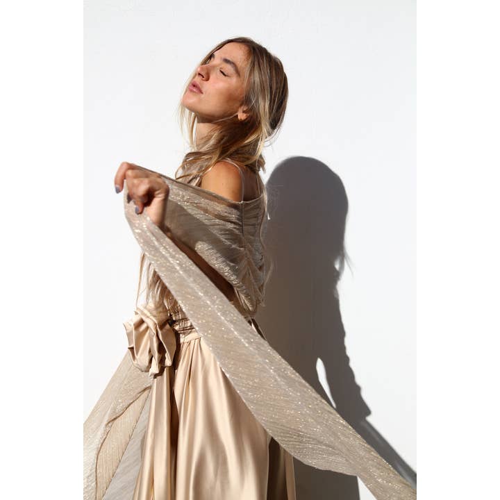 guld lurex P3185 guldig lurex plisserad sjal för wholesale på Faire3