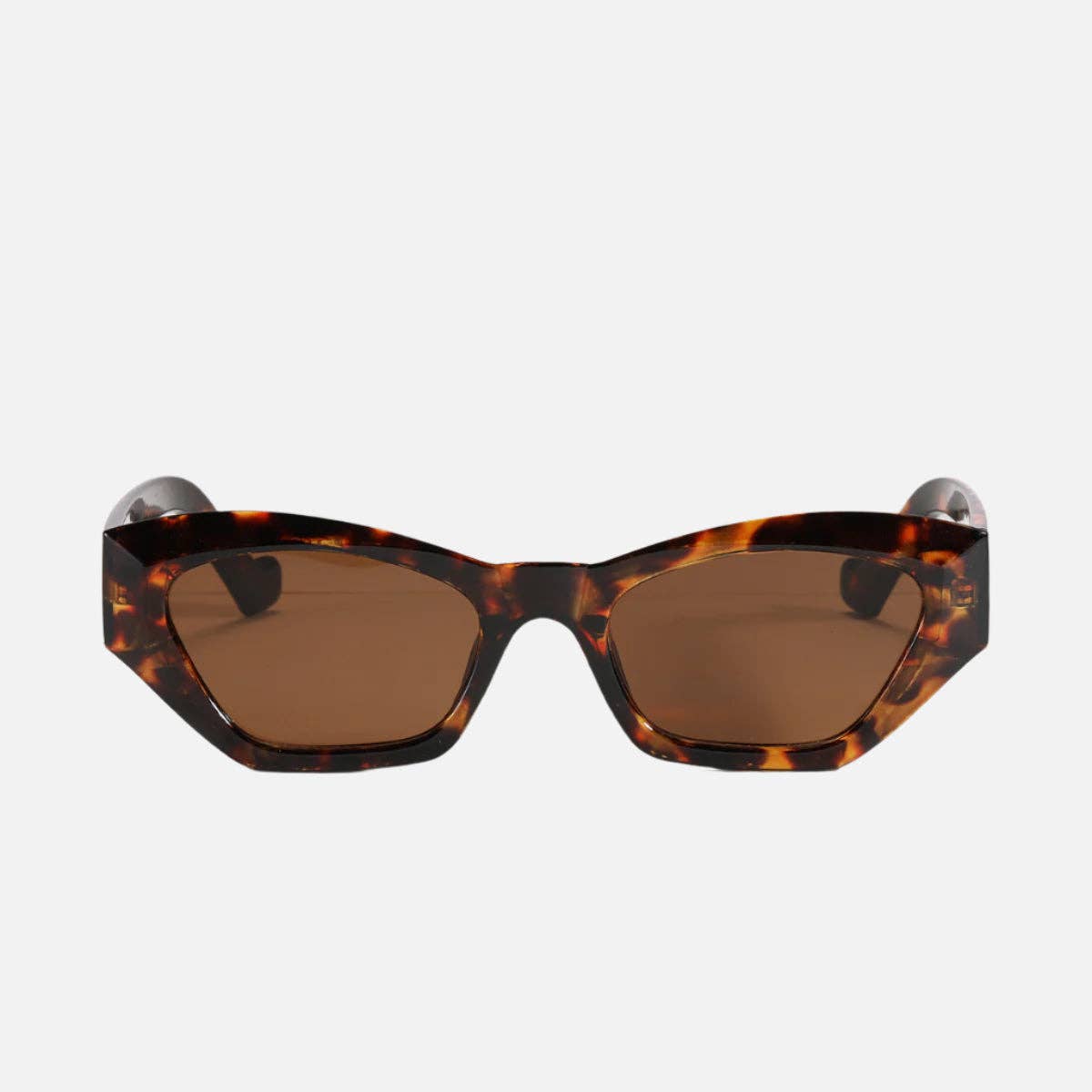 Beyond Stranger Studio – wholesale Solglasögon - Dam – Casablanca - Klassiska Skadestånd1