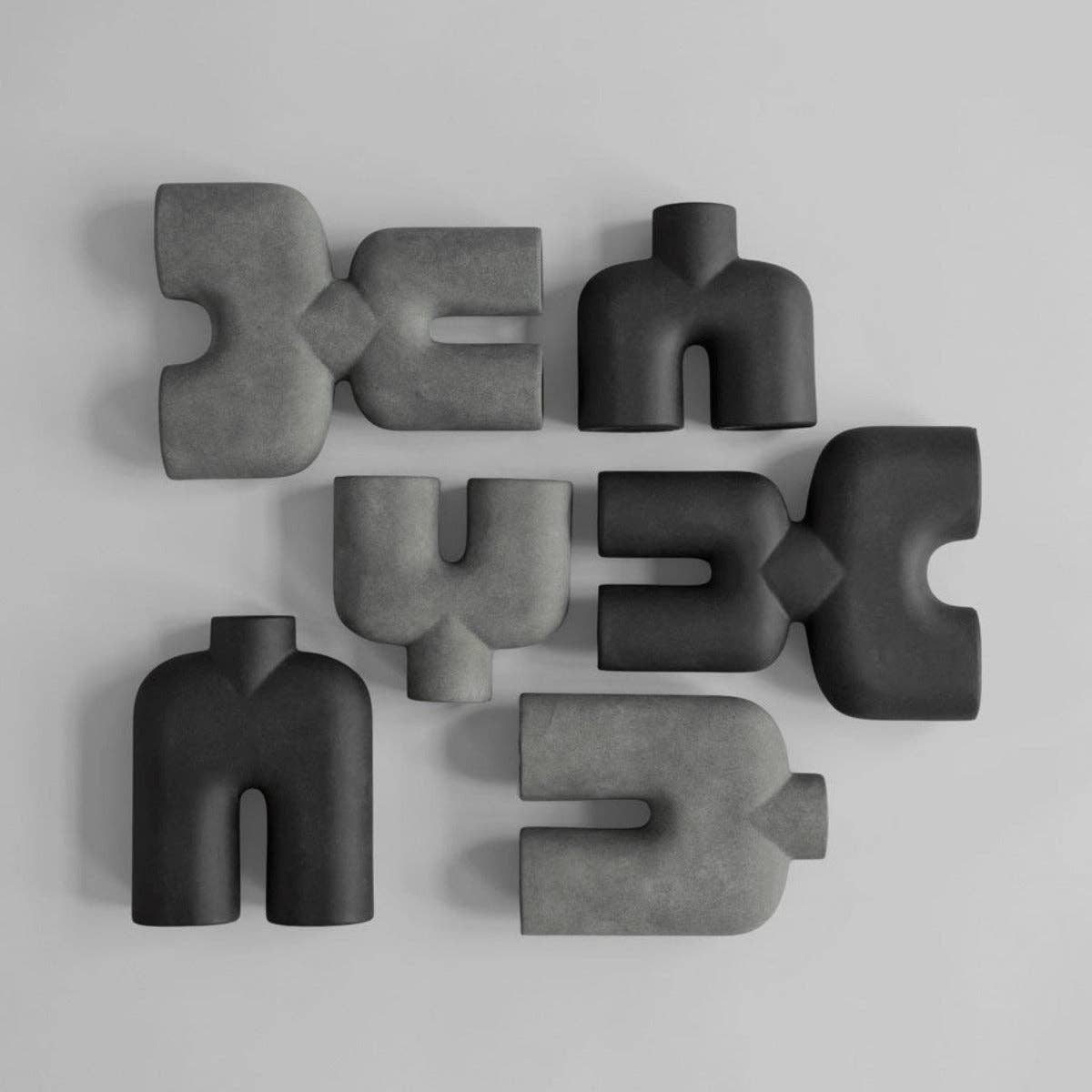 Studio Nordhaven - Wholesale Decorative Tabletop Object - Cobra Uno Mini - Dark Grey1