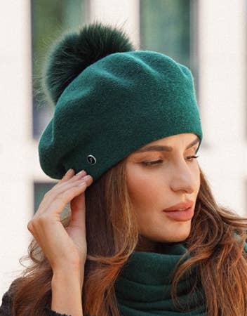 FLECHET - Wholesale Beanie - Women's - WOOL BEANIE WITH POMPOM - FLFH3804