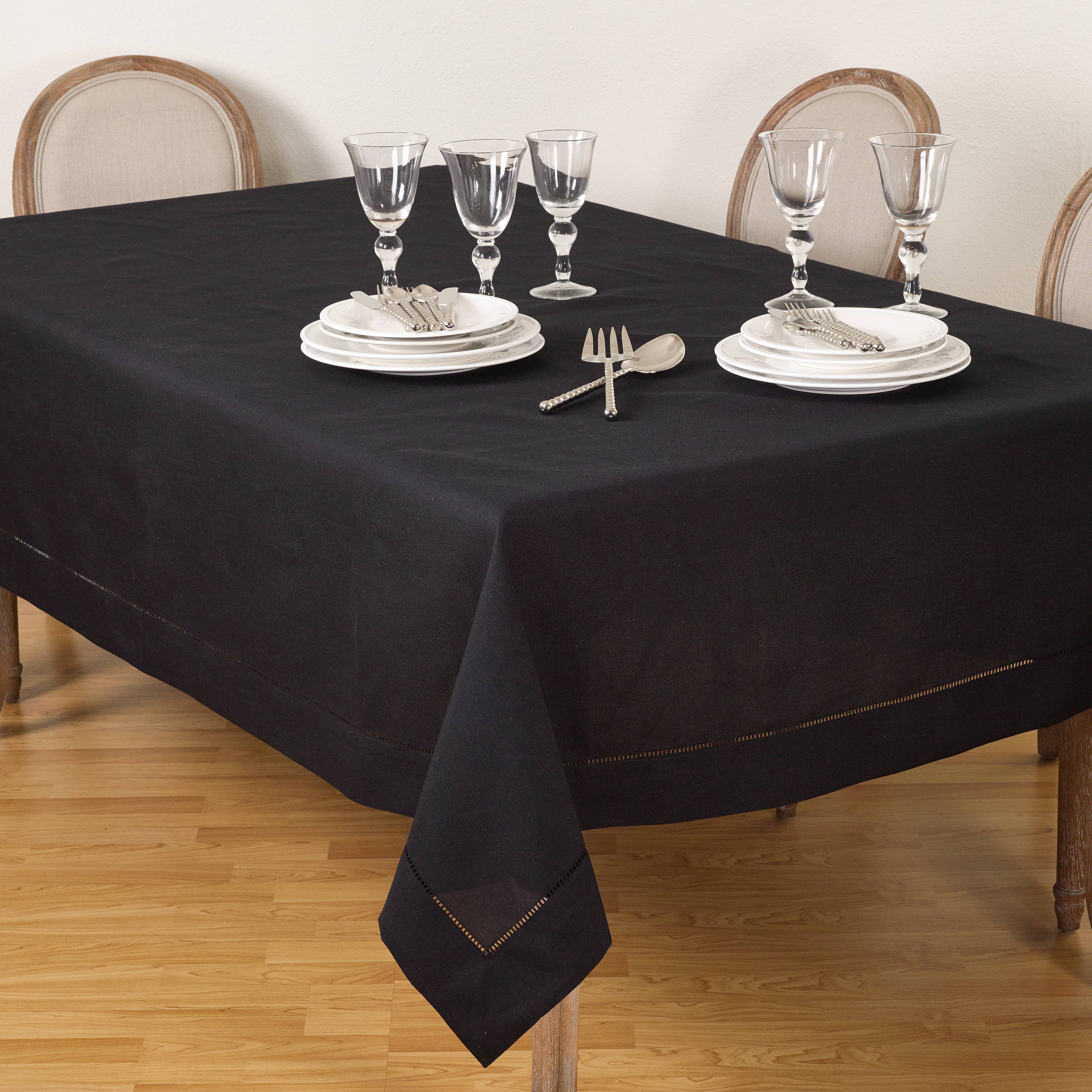 Saro Lifestyle - Wholesale Tablecloth - Tablecloth with Hemstitched Border51