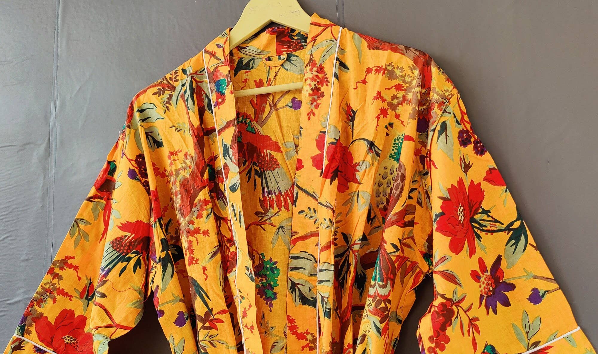 Bhawana Handicrafts - Vendita all'ingrosso Kimono - Donna - Abito kimono floreale da damigella con stampa gialla indiana5