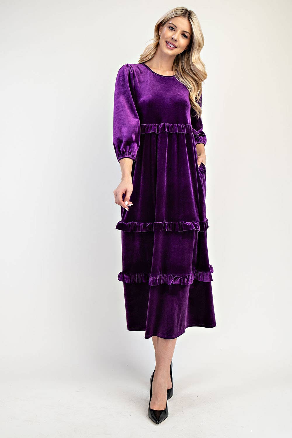 Celeste Clothing – wholesale Klänning - Dam – PLUS SIZE ELEGANT BLYGSAM KLÄNNING I SAMMET -MD33897-PL39