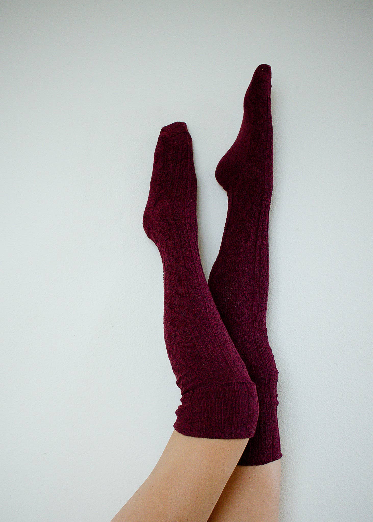 Peony and Moss - Venta al por mayor Calcetines - Mujer - Calcetines de suéter alto del muslo vino