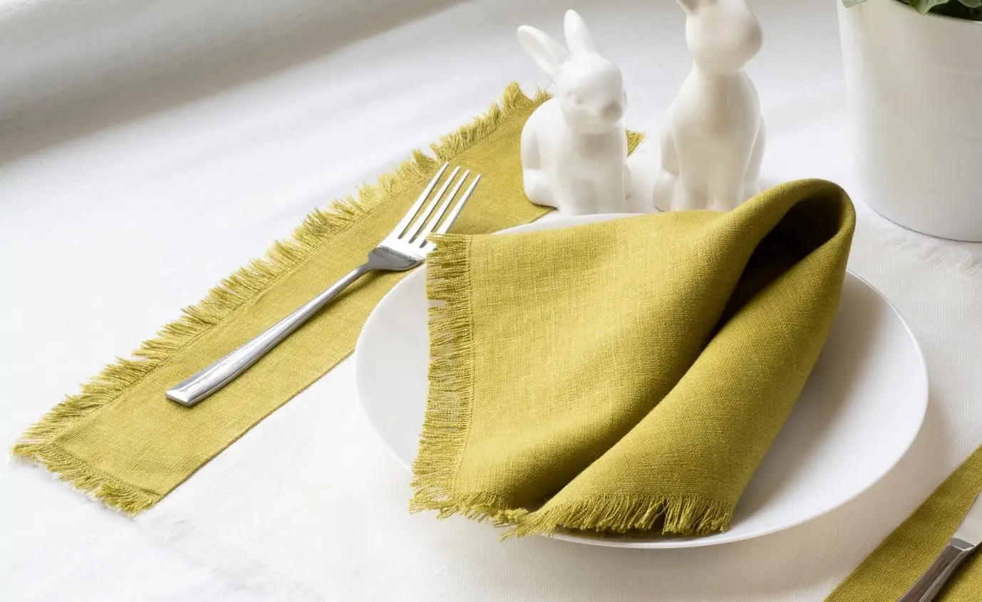Liem Home - Vente Serviettes de table en tissu - Serviettes en lin élégantes à franges pour décoration de mariage5