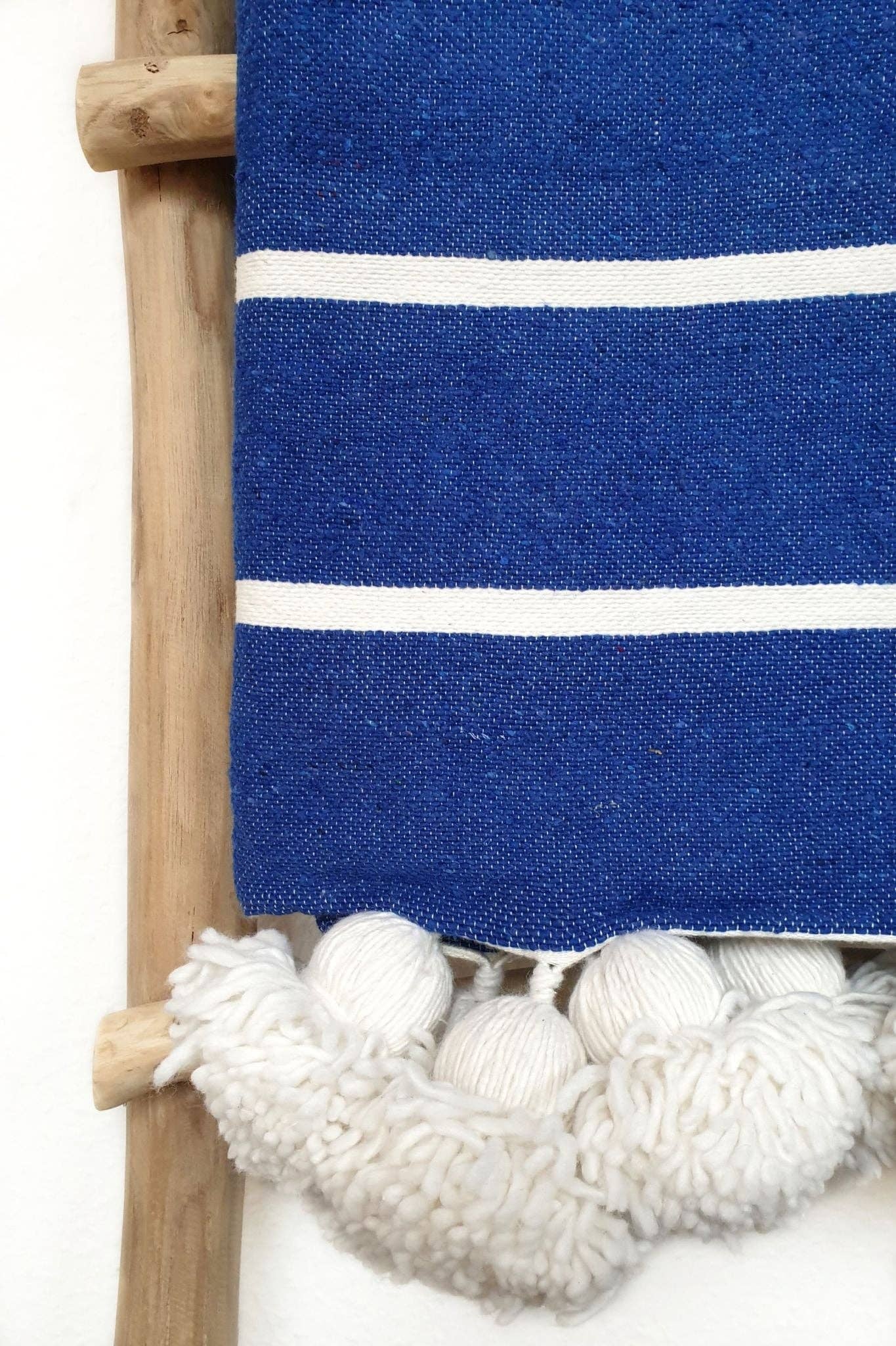 Living Multicultural - Wholesale Bedding Blanket - Pom Pom Decke 250 x 150 cm | Chefchaouen2