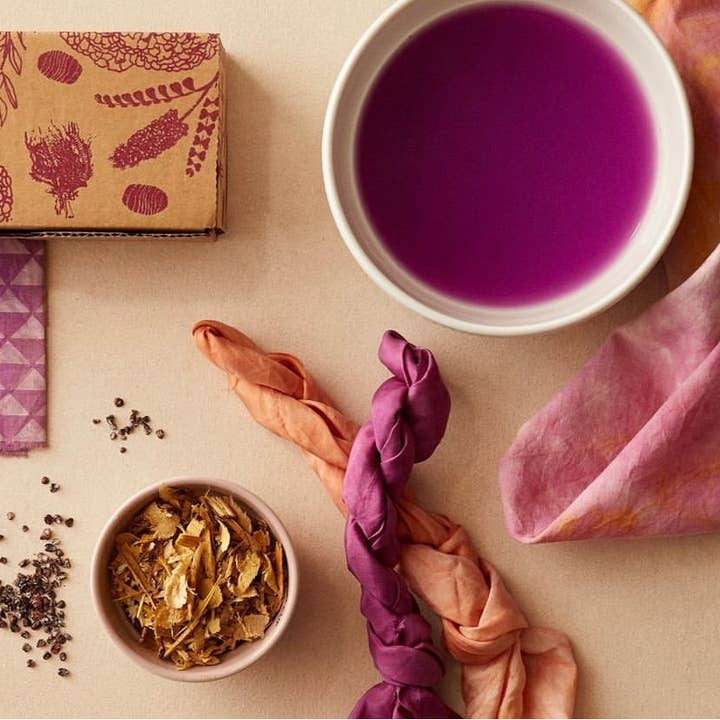 The Love of Colour - Wholesale DIY craft kit - Natural Dye Kit4