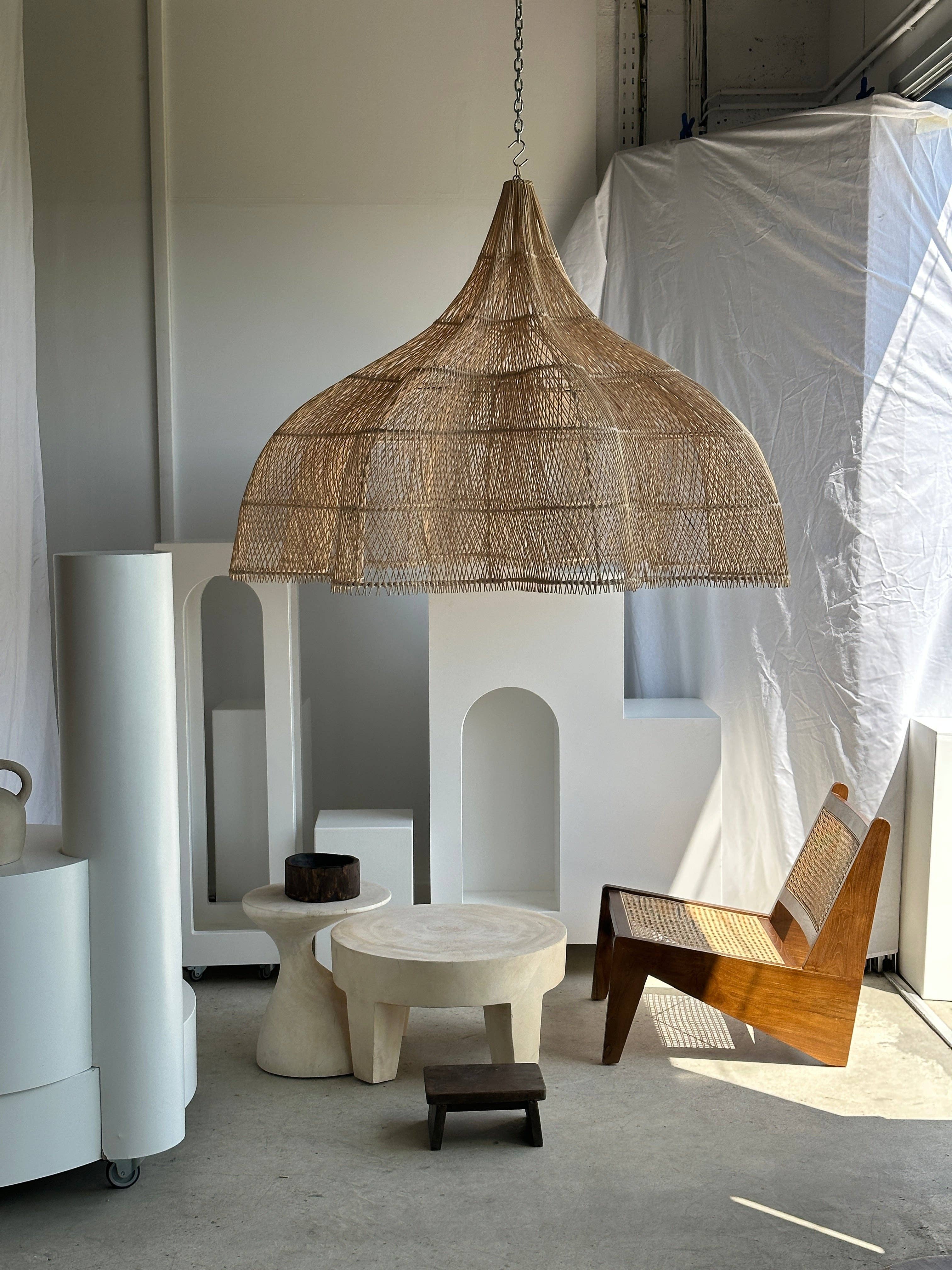 Office Objets - Wholesale Chandelier/Hanging Light - Immense rattan suspension in the shape of a flower, tulip, corolla H:1m; D:1m5060