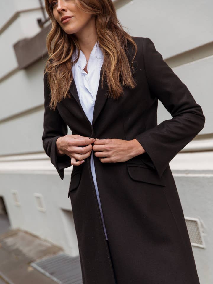 Tailored Wool Cashmere Coat - Black for wholesale by Allora