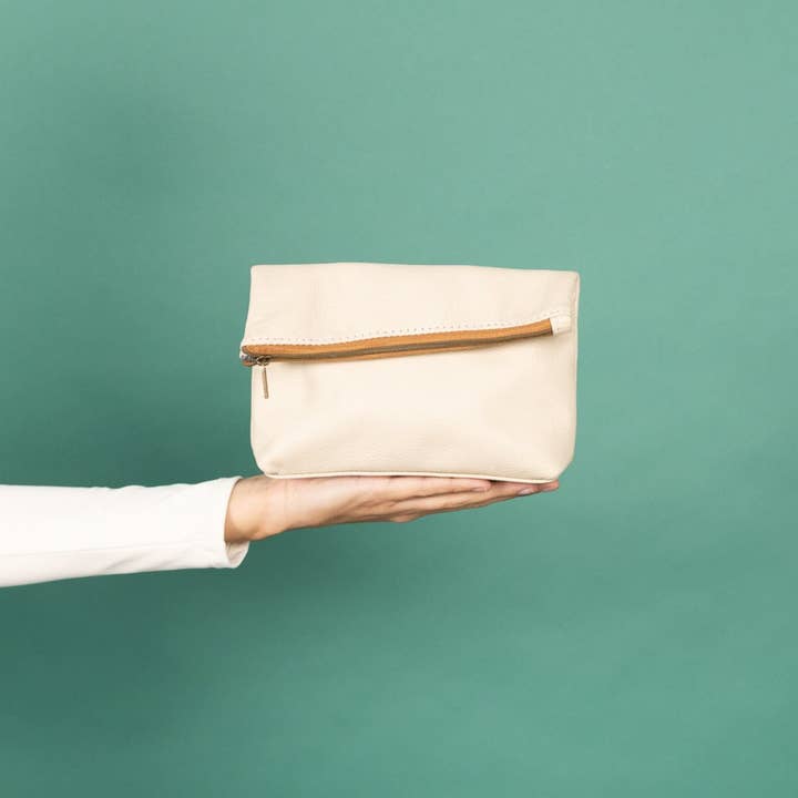 Deux Mains - Wholesale Makeup/Cosmetic Bag - Asymmetric Makeup Bag3