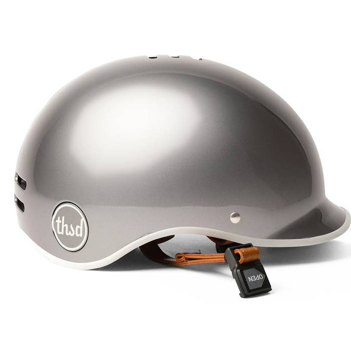 Heritage - Polished Titanium für den Großhandel von Thousand Helme