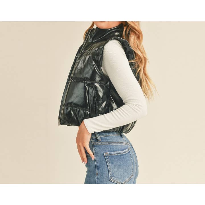 FAUX PATENT PUFFERVÄST MED HÖG HALS OCH DRAGKEDJA för wholesale av Paperdoll