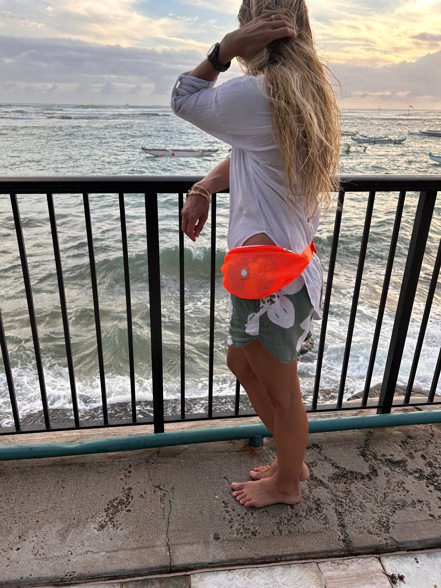 The Salty Babe - Wholesale Belt Bag - Women's - Slim Shelling waist pack9