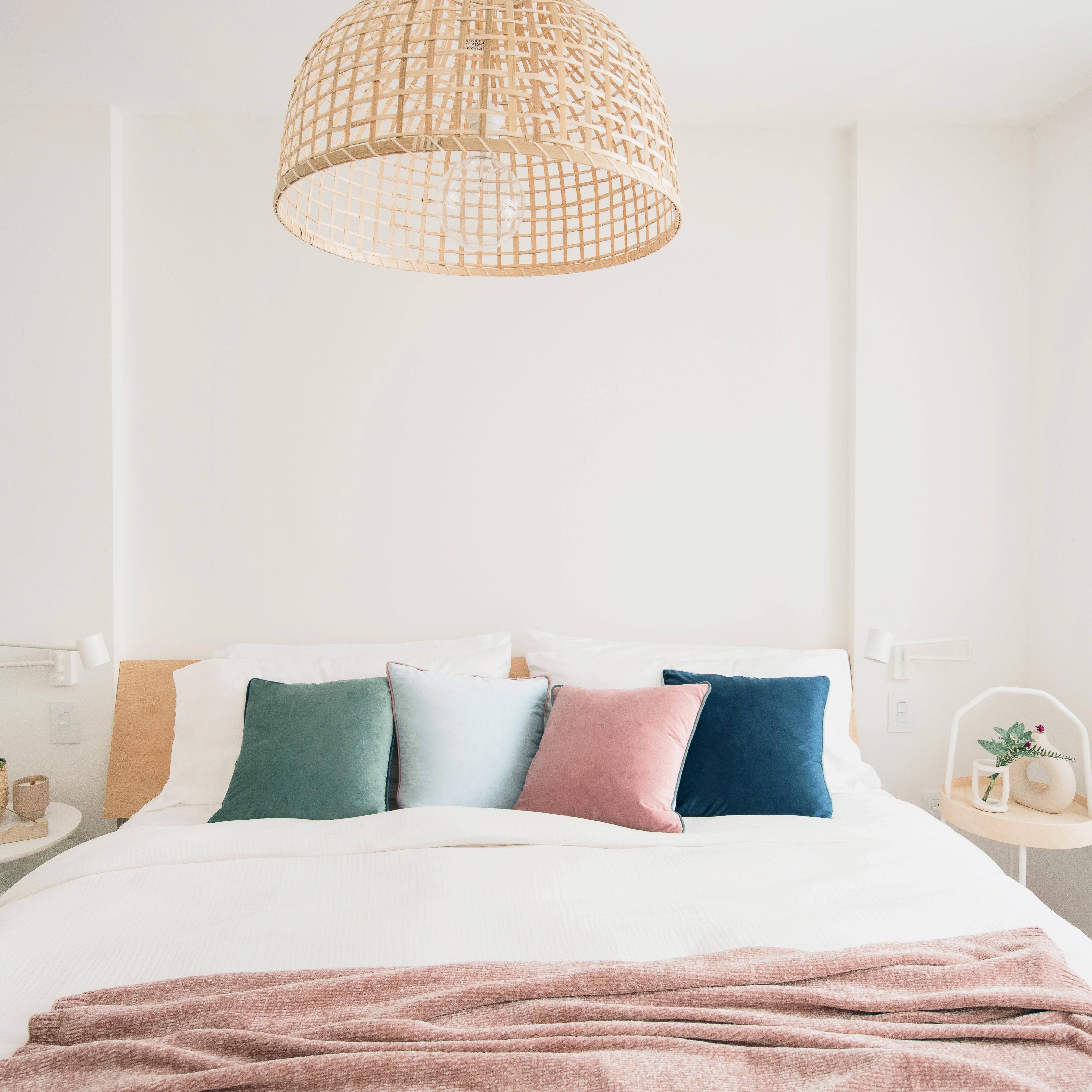 Monday Moose - Wholesale Throw/Decorative Pillow - Monteverde Pillow Covers (4-Pack) - Pink/Blue3